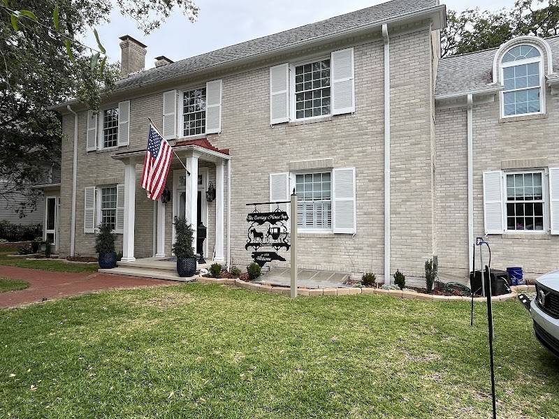 Southport Carriage House Inn