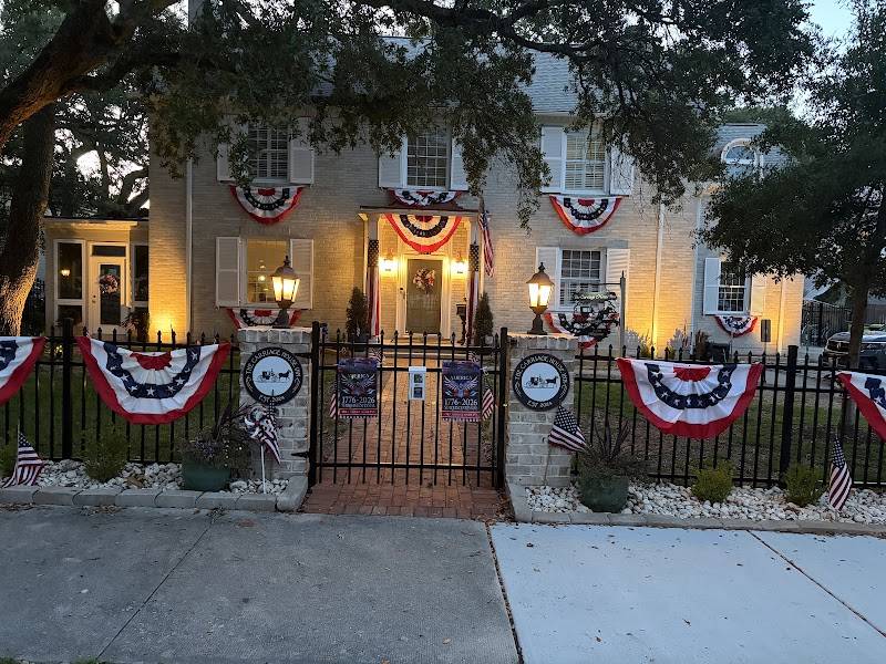 Southport Carriage House Inn